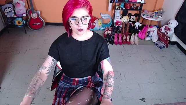 MissMiia2 online show from January 28, 2025, 1:16 pm