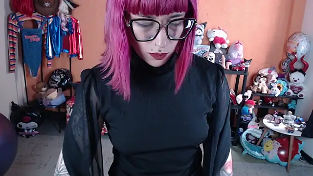 MissMiia2 online show from February 7, 2026, 6:44 pm