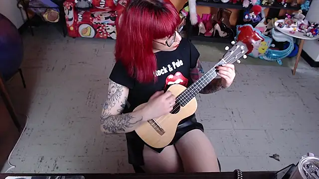 MissMiia2 online show from February 11, 2026, 8:03 pm