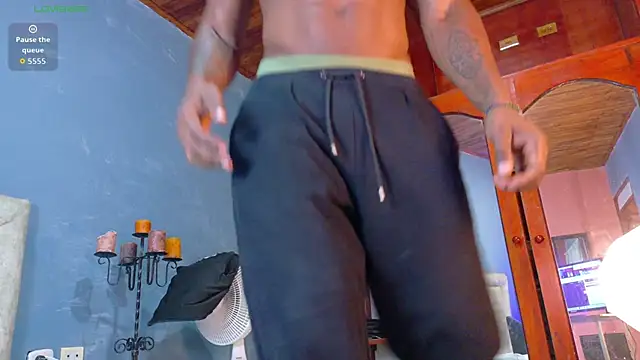 Iker bigdick online show from December 2, 2025, 7:31 pm