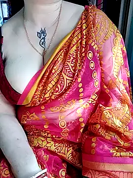 Snapshot of Raja_Ranii chatting on January 12, 2025, 5:24 am Raja Ranii online show from January 12, 2025, 5:24 am