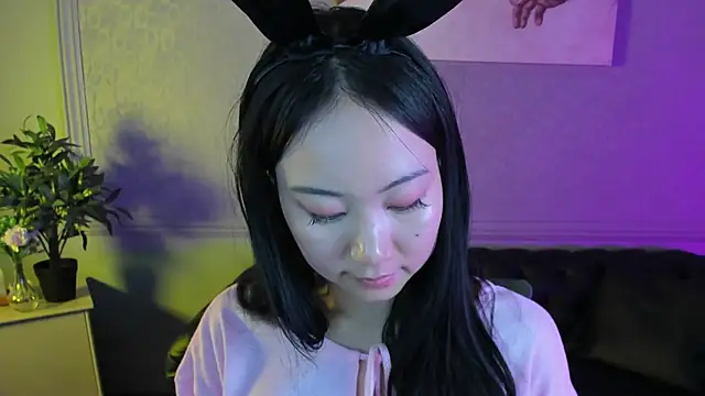 Snapshot of Inari_Okami_ chatting on December 8, 2024, 1:13 am Inari Okami  online show from December 8, 2024, 1:13 am