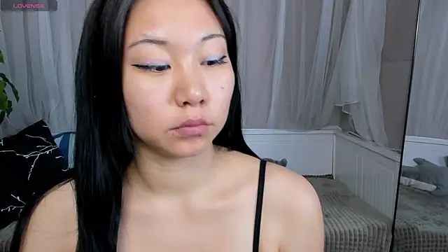 Snapshot of Inari_Okami_ chatting on January 19, 2025, 3:53 pm Inari Okami  online show from January 19, 2025, 3:53 pm
