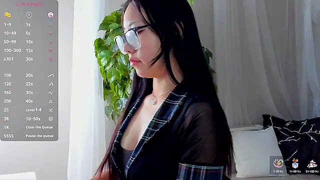 Snapshot of Inari_Okami_ chatting on March 23, 2025, 6:47 am Inari Okami  online show from March 23, 2025, 6:47 am