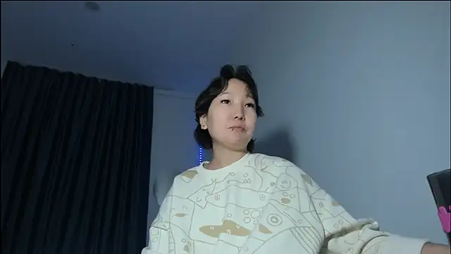 Snapshot of himeros_goddess chatting on December 2, 2024, 5:37 am himeros goddess online show from December 2, 2024, 5:37 am