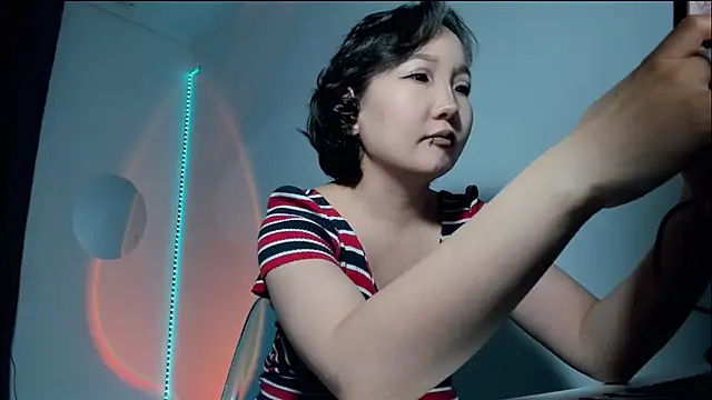 Snapshot of himeros_goddess chatting on December 14, 2024, 1:50 am himeros goddess online show from December 14, 2024, 1:50 am