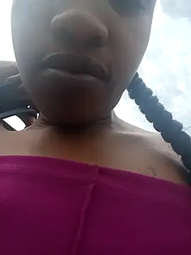 Snapshot of CocoSexyBabe chatting on January 8, 2025, 11:43 am CocoSexyBabe online show from January 8, 2025, 11:43 am