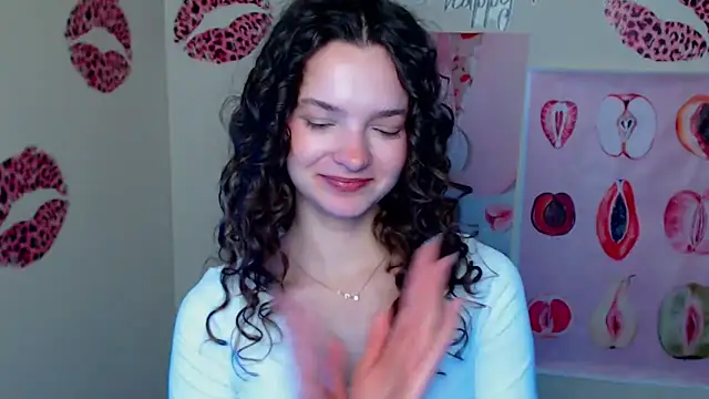  SusieSu  online show from February 11, 2026, 1:27 pm