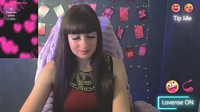 Violla My online show from October 15, 2025, 5:40 am