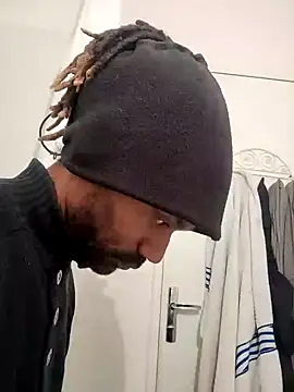 Snapshot of bas2ana chatting on January 11, 2025, 10:40 am bas2ana online show from January 11, 2025, 10:40 am