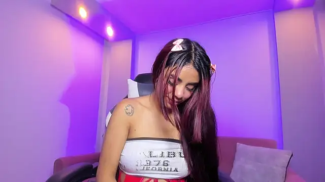 Tiffany sander online show from September 16, 2025, 3:29 am