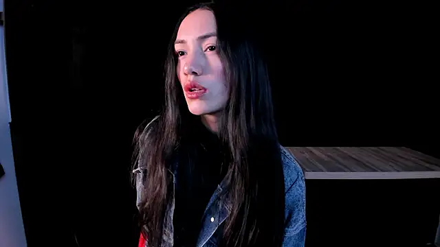 Scarlett  Fox   online show from November 4, 2025, 10:58 am