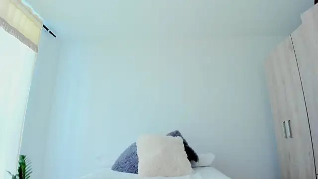 andyylove jk online show from April 20, 2026, 1:14 pm