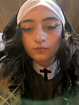 Lila Desiree online show from January 4, 2025, 3:18 am