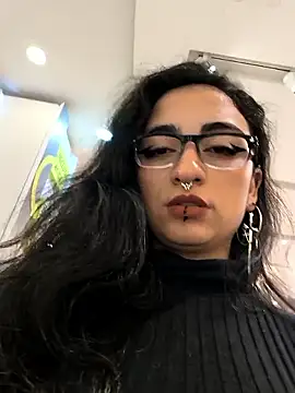 Lila Desiree online show from September 10, 2025, 6:41 pm