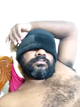 Nogeris20 online show from November 12, 2025, 4:51 pm