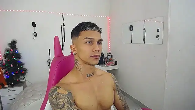 Leonard Price online show from December 2, 2025, 4:07 am