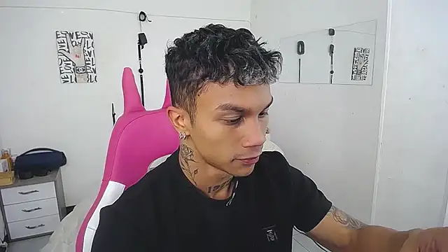 Leonard Price online show from January 11, 2026, 1:38 pm