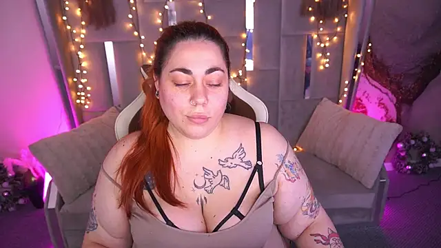 Kittywakee online show from March 8, 2026, 10:46 pm