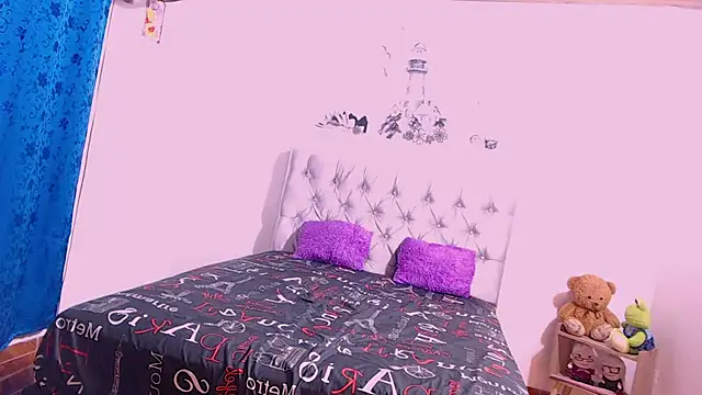 Snapshot of aliceroma chatting on October 2, 2025, 1:29 pm aliceroma online show from October 2, 2025, 1:29 pm