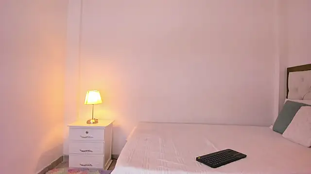 SofiaBosch online show from February 15, 2026, 3:03 am