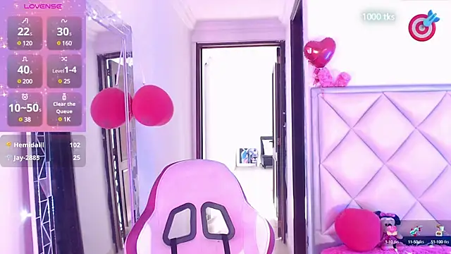 DannaDooll99 online show from February 28, 2025, 2:20 pm