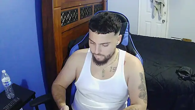 Snapshot of MasterKvn chatting on February 25, 2025, 7:31 am MasterKvn online show from February 25, 2025, 7:31 am