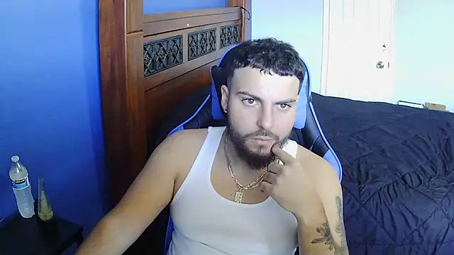 Snapshot of MasterKvn chatting on February 26, 2025, 6:11 pm MasterKvn online show from February 26, 2025, 6:11 pm