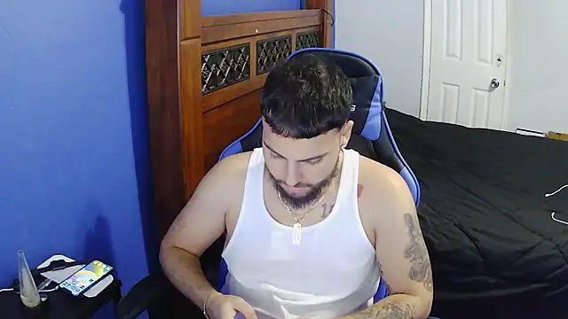 Snapshot of MasterKvn chatting on March 3, 2025, 11:35 pm MasterKvn online show from March 3, 2025, 11:35 pm