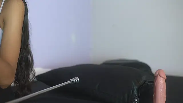 lupeebony online show from March 11, 2026, 7:42 pm