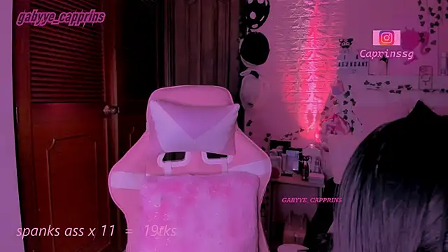 gabyye capprins online show from February 7, 2026, 12:03 am