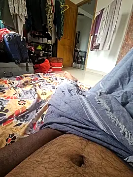 Snapshot of Mallu_ajanraj143 chatting on October 9, 2025, 9:51 am Mallu ajanraj143 online show from October 9, 2025, 9:51 am