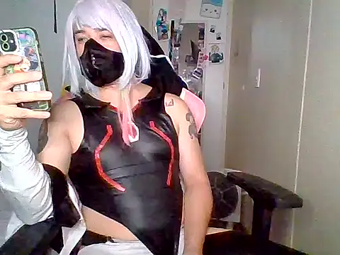MomoAyase online show from June 9, 2026, 10:43 pm