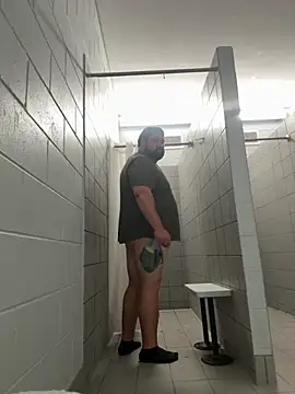 Snapshot of CB1979 chatting on December 1, 2025, 3:33 am CB1979 online show from December 1, 2025, 3:33 am