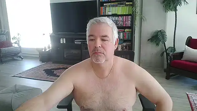 aarosteev2 online show from February 27, 2026, 3:34 pm