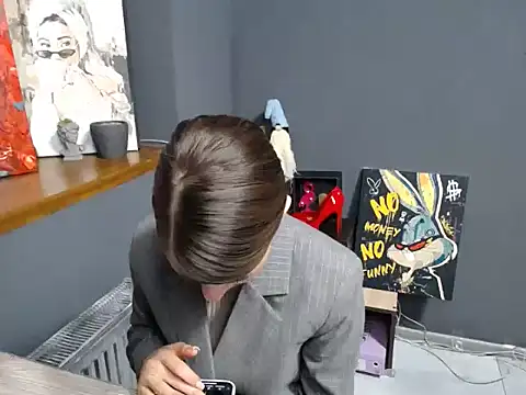 felicity gold online show from October 22, 2025, 6:24 am