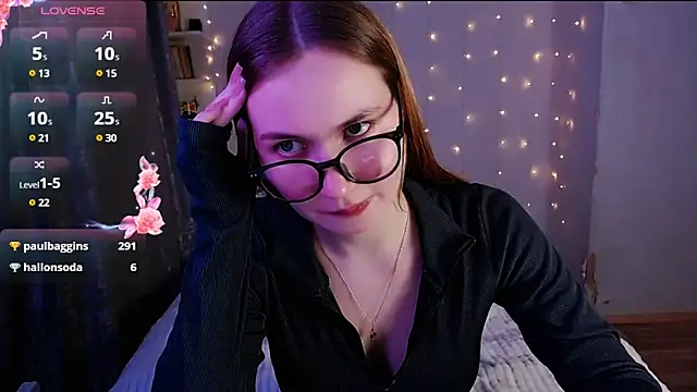 Snapshot of Miya_Mark chatting on February 25, 2025, 4:53 pm Miya Mark online show from February 25, 2025, 4:53 pm