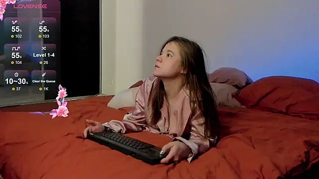 Hibisceae online show from February 27, 2026, 5:35 pm