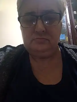 Snapshot of Sonya5156 chatting on December 11, 2024, 5:59 pm Sonya5156 online show from December 11, 2024, 5:59 pm