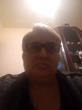 Snapshot of Sonya5156 chatting on December 17, 2024, 3:17 pm Sonya5156 online show from December 17, 2024, 3:17 pm