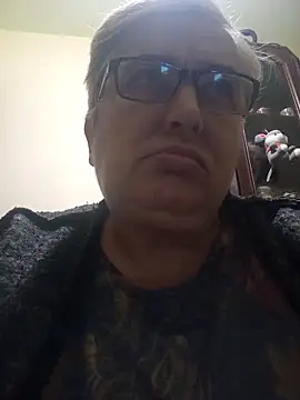 Snapshot of Sonya5156 chatting on December 18, 2024, 4:39 pm Sonya5156 online show from December 18, 2024, 4:39 pm