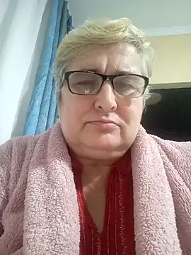 Snapshot of Sonya5156 chatting on January 7, 2025, 6:45 pm Sonya5156 online show from January 7, 2025, 6:45 pm