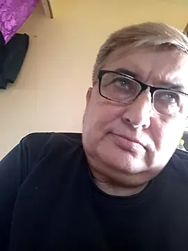 Snapshot of Sonya5156 chatting on February 3, 2025, 1:40 pm Sonya5156 online show from February 3, 2025, 1:40 pm