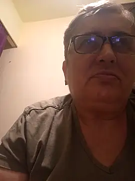 Snapshot of Sonya5156 chatting on February 7, 2025, 6:02 pm Sonya5156 online show from February 7, 2025, 6:02 pm