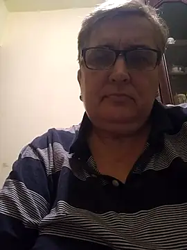 Snapshot of Sonya5156 chatting on February 25, 2025, 6:09 pm Sonya5156 online show from February 25, 2025, 6:09 pm