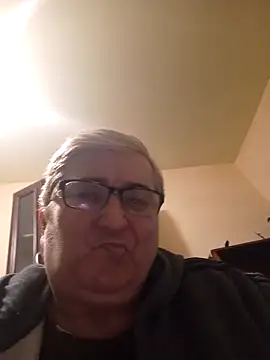 Snapshot of Sonya5156 chatting on March 1, 2025, 3:16 pm Sonya5156 online show from March 1, 2025, 3:16 pm