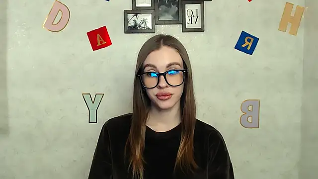 AlisaCatty  online show from February 14, 2025, 10:59 am