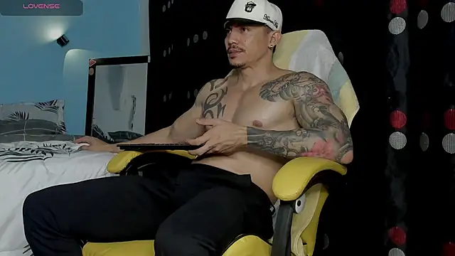 Alex motta online show from September 14, 2025, 4:11 am