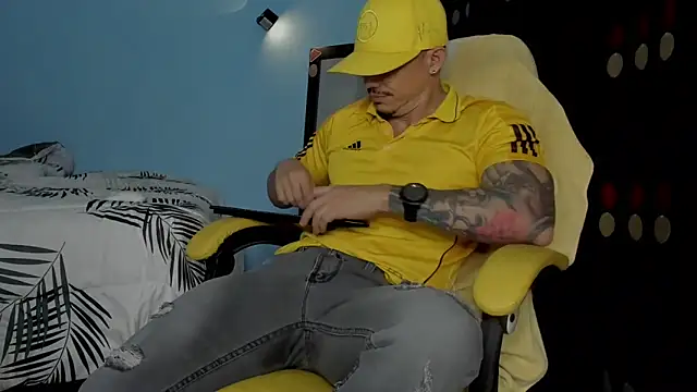 Alex motta online show from October 11, 2025, 4:01 am