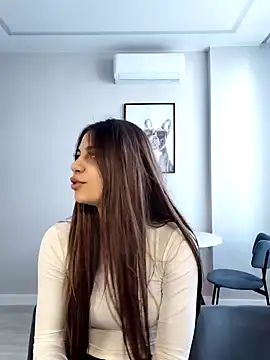 ShySonya online show from November 17, 2025, 11:27 am